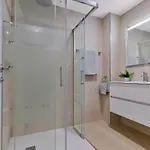Solana Hispanidad 아파트