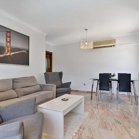 Solana Hispanidad Apartment