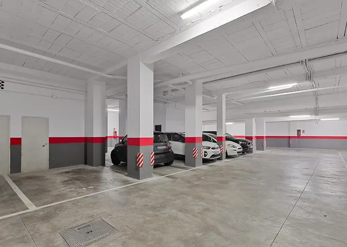 Solana Hispanidad Apartment